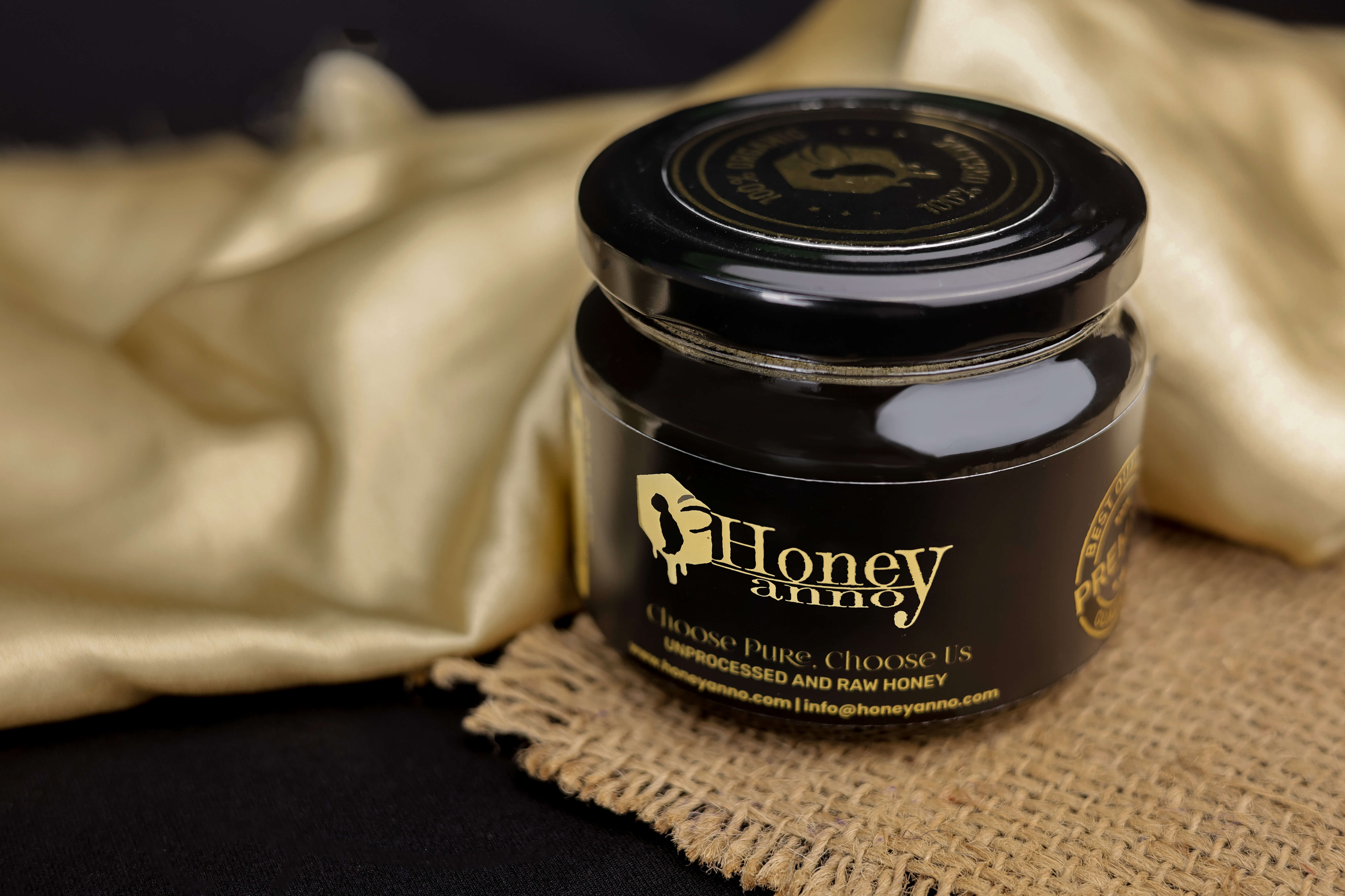 Why Organic Honey Is a Superfood